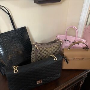 Lot of 6 NWT handbags